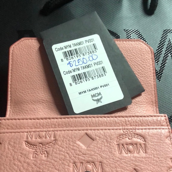 MCM NEW Klara Leather Fold Medium Wallet Pink - Picture 6 of 8